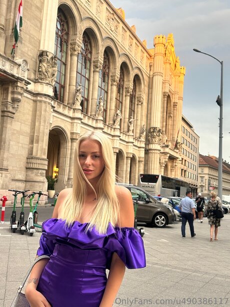 Lolalyy high quality star pic