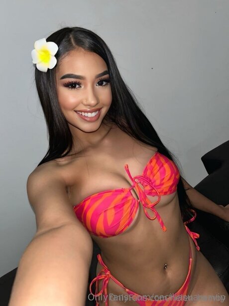 Helen Bamby model beautiful galleries