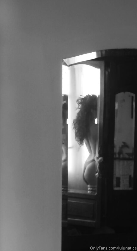 Lulunatica model nice archive