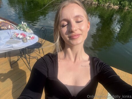 Lolly Kinks perfect actress photo