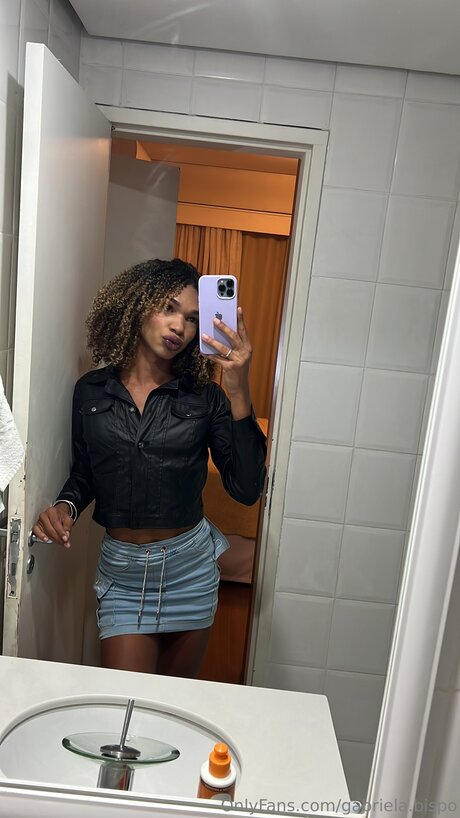 Gabriela Bispo star sexy archive