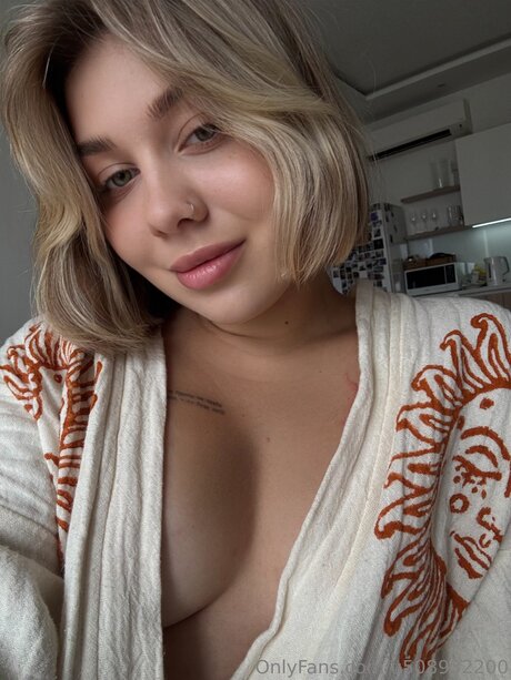 Ivyyxcutie perfect pornstar image