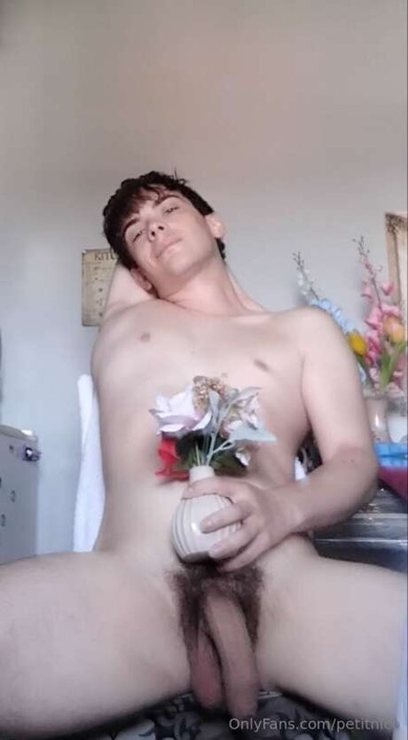 Petitnico model hot pics