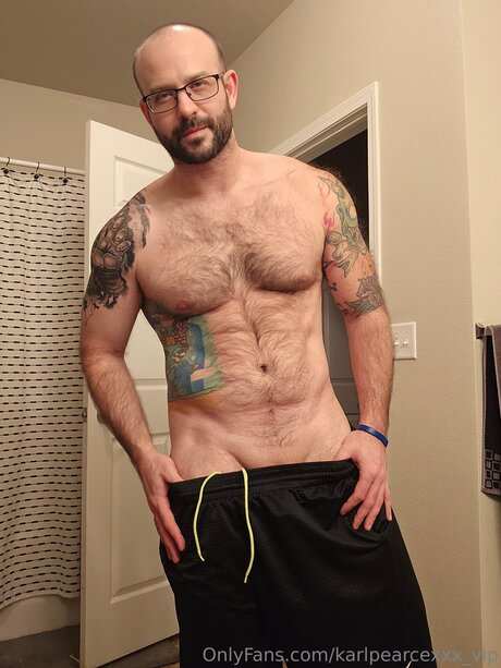 Karlpearcexxx Vip star free pictures