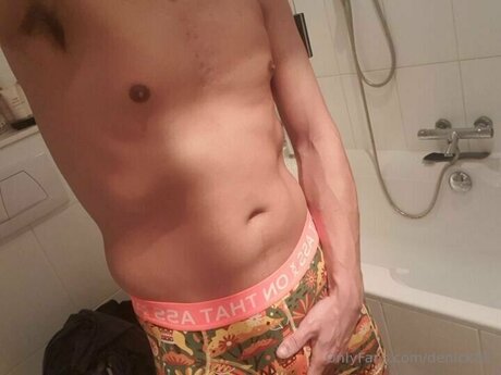 Denick85 sex star pic