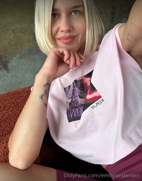 Emily Andersen star pretty archive