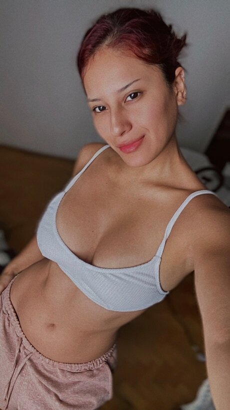 Iambellasex model top archive
