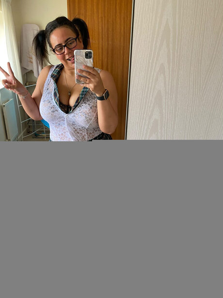 Kcupsbrunettefree nice pornstar picture