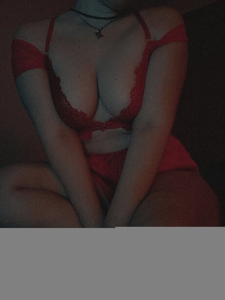 Missmeryx porn model photo