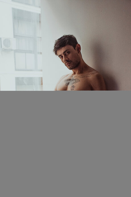 Sins Dylan free model image