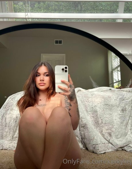 kyliejordanfree pornstar naked pictures