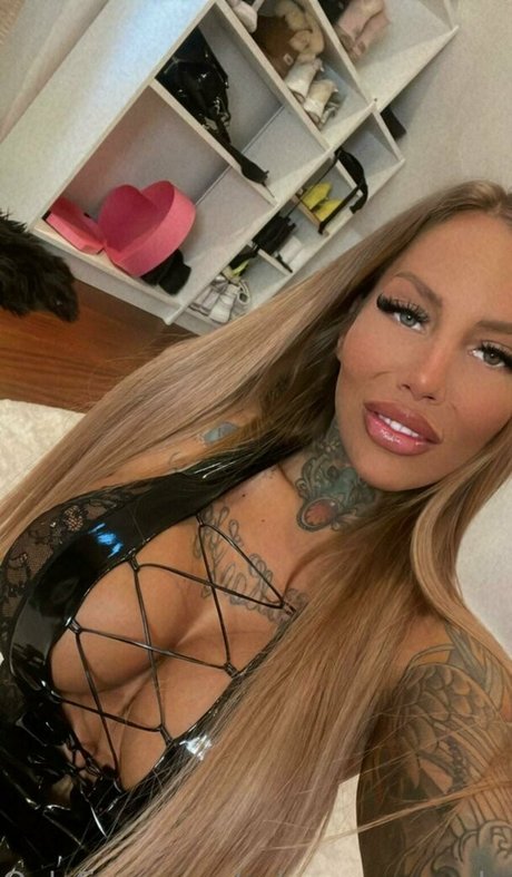 schwarzemamba89 porn star photos