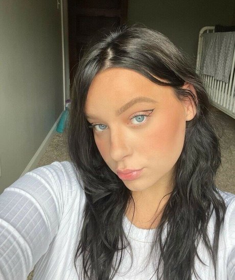 flexible teen onlyfans hot sexy img