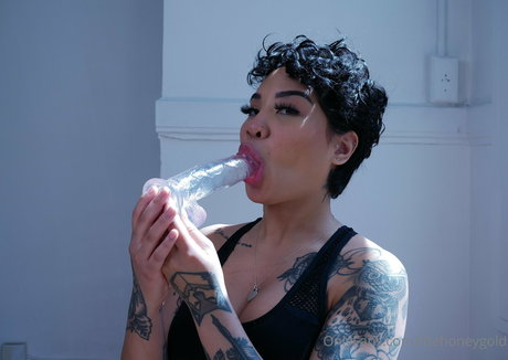 thehoneygold star hd img