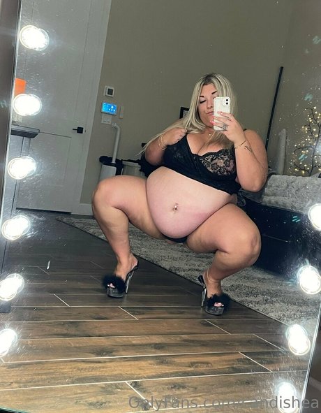 candishea pornstar nudes photo