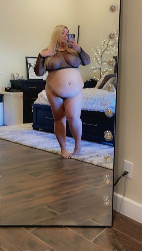 candishea model erotic img