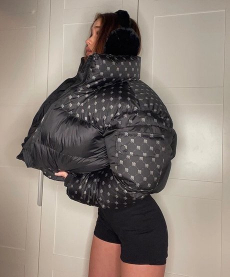 lyutaya ira high quality model img