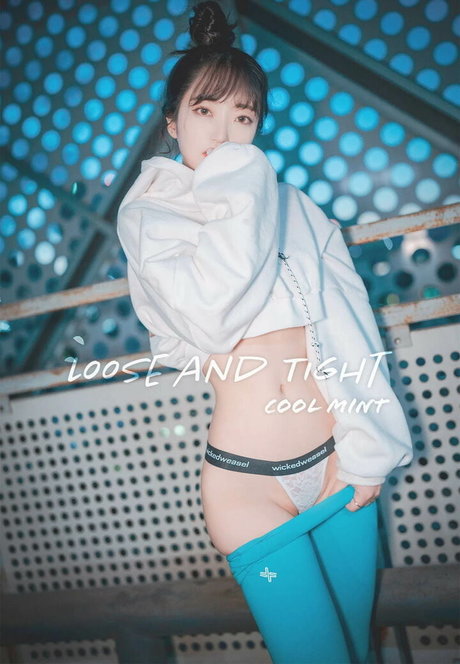 asian lesbians onlyfans pornos gallery