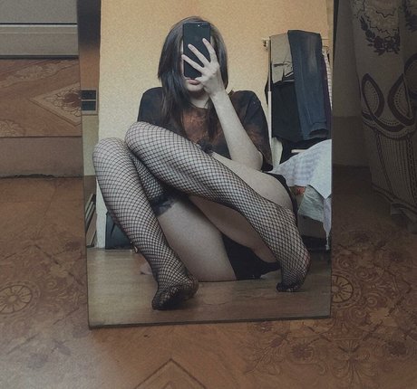 mobyrei nudes star picture