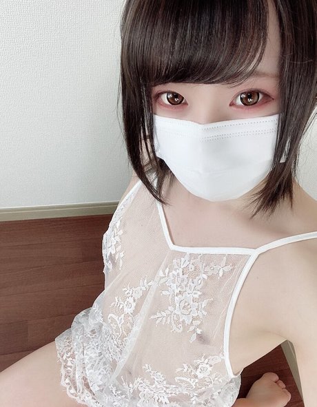 Senyasenyanko erotic model images
