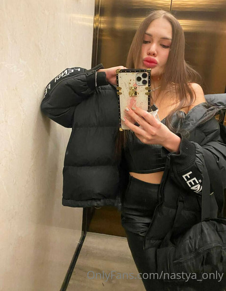 sofa ukr star nudes photos