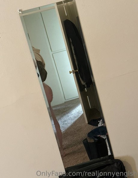realjonnyenglsh exclusive pornstar img