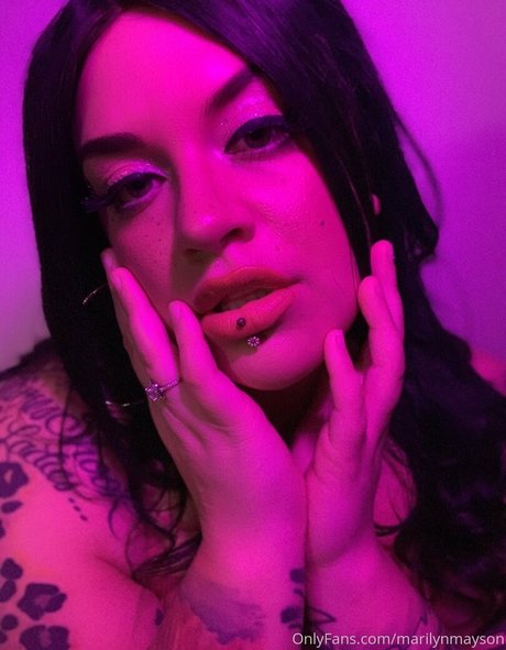 marilynmayson star exclusive pics