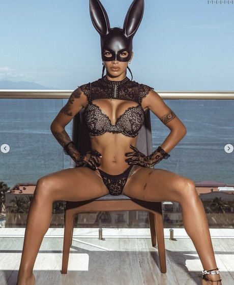 Yeinly Castro pornographic actress pic