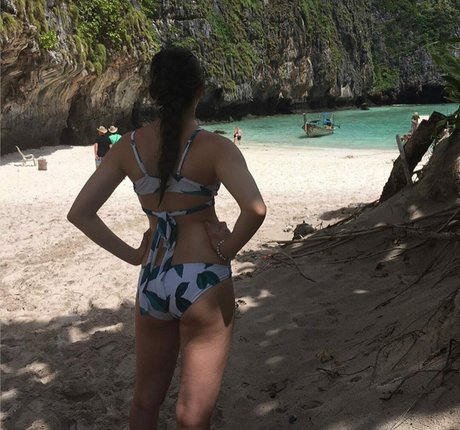 Chloe East top actress photos