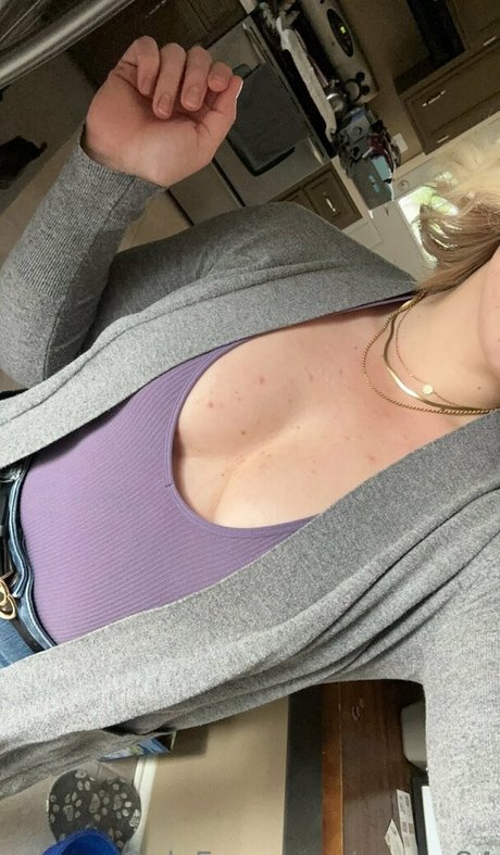 sunny84 model porn photos
