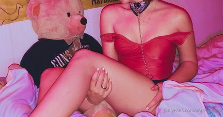 vanessagem top profile image