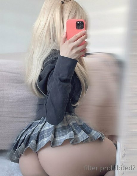 Hyoog naked actress pics