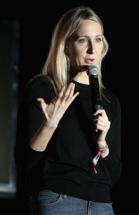 Nikki Glaser top profile image