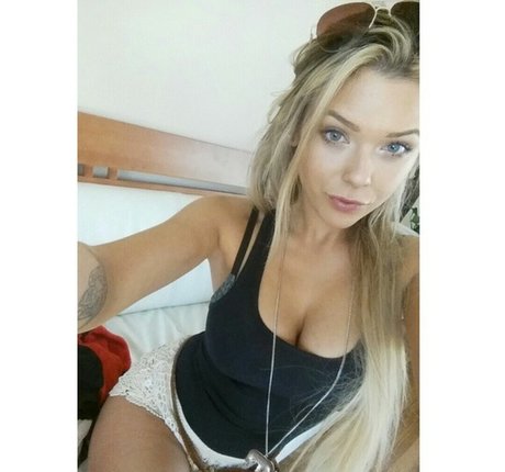 Anais Rizzo nice actress image