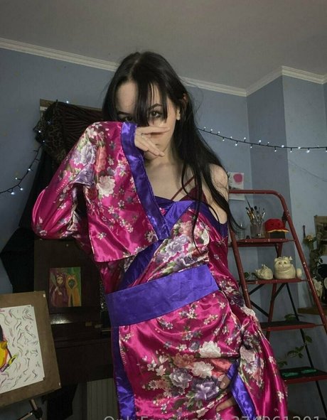 lottymurr xxx model pics