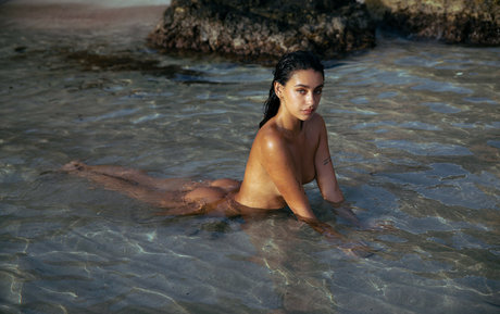 Carla Guetta star nice pictures