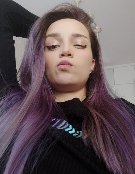 AlinaNaMeli sexy model archive
