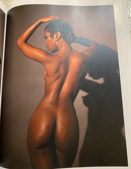 MindoftheUnkind sexy model img