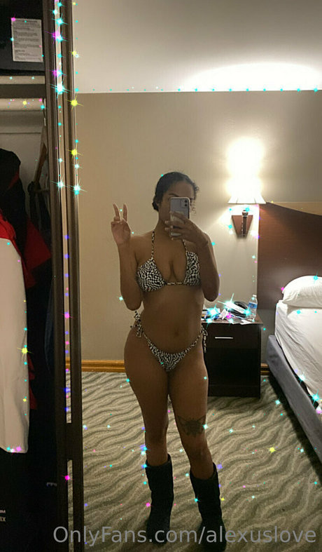 alexuslove top profile image