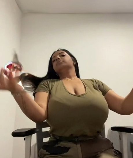 big tits cumshot onlyfans beautiful porn picture