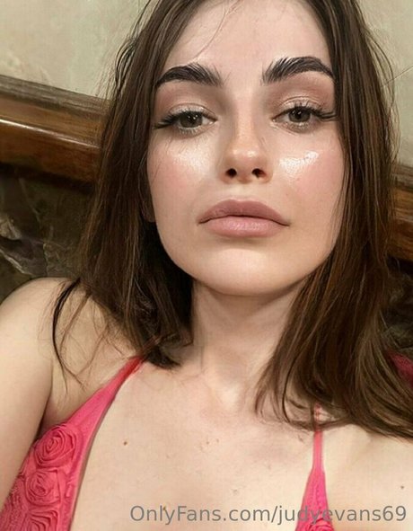 judyevans69 xxx actress gallery