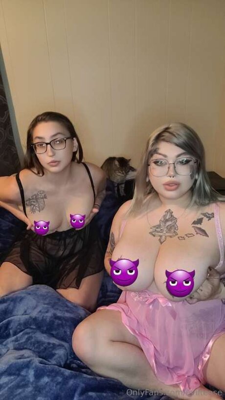 Eviltease pornstar nude image