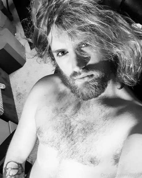 Baldir nude model archive