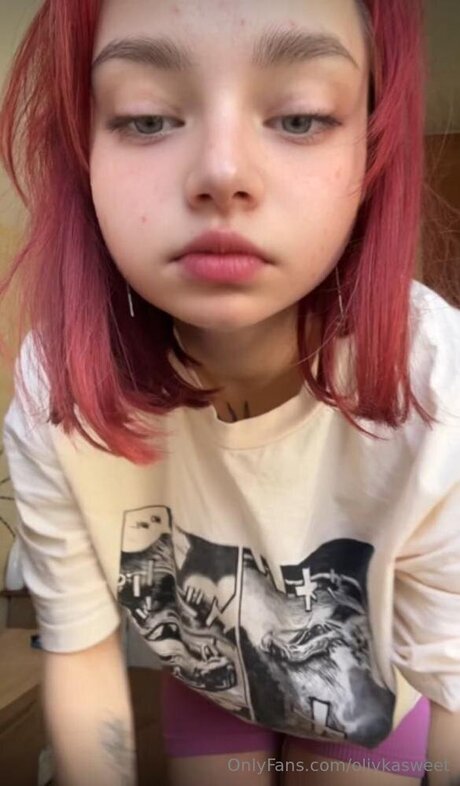 Olivkasweet art model pic