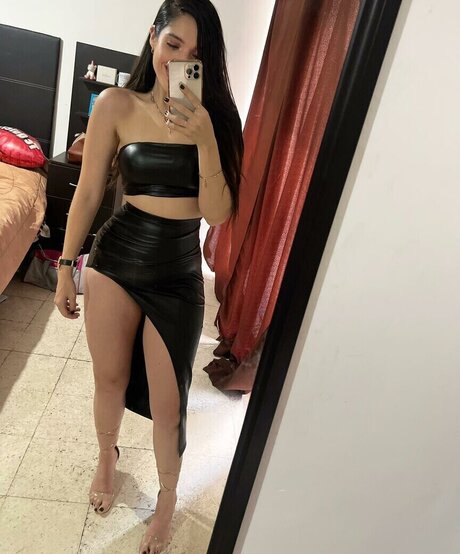 beautiful asian onlyfans pornographic picture
