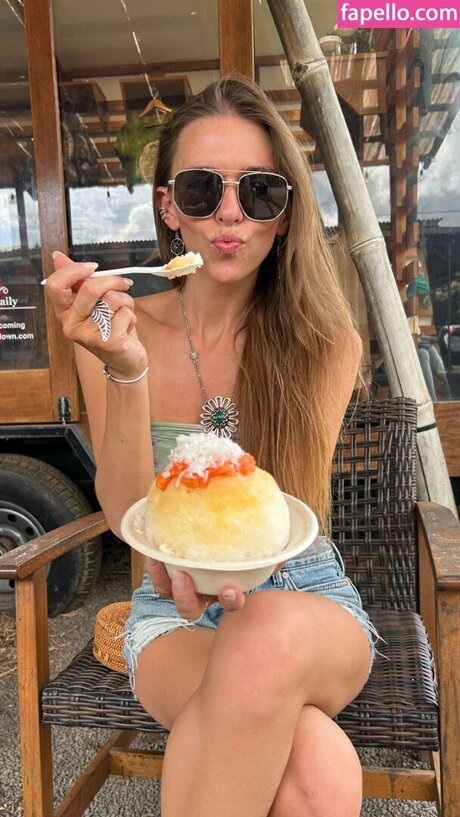 Amymarie Gaertner pornographic actress pictures