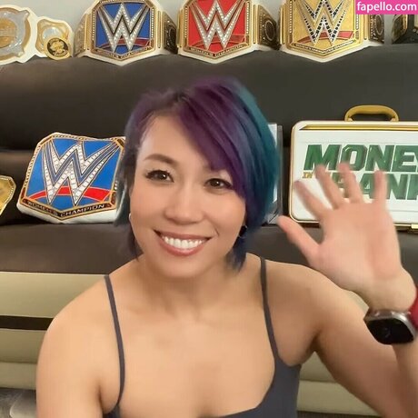 Asuka WWE free star galleries