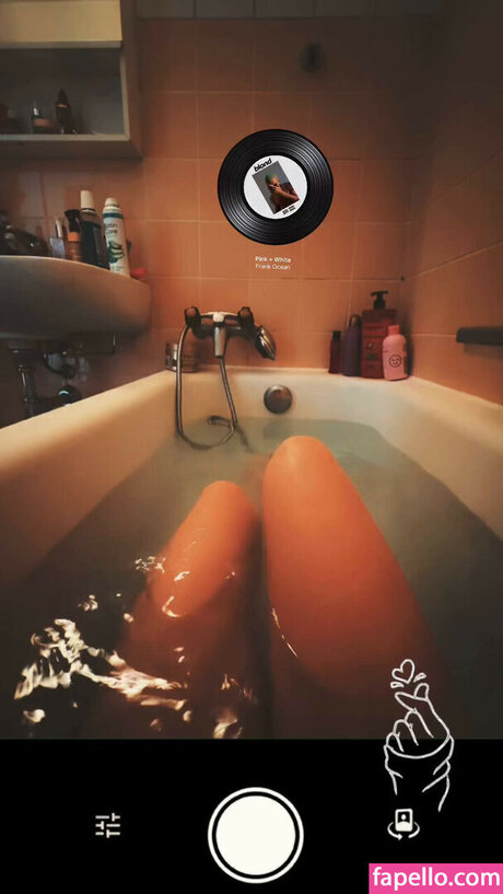 Oryvllmiee sexy star gallery