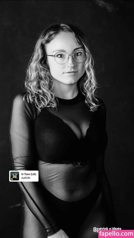 Oryvllmiee model hot photos