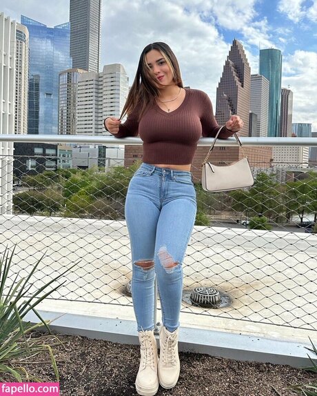 lababyfra model pretty galleries